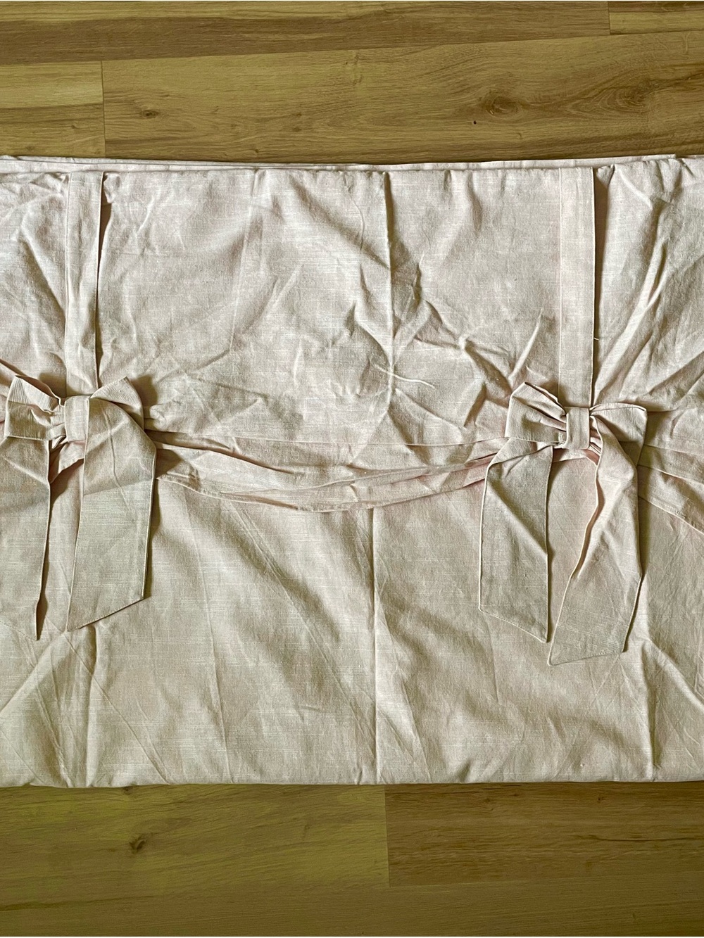 Pottery Barn Kids Evelyn Bow Valance Curtain in Blush